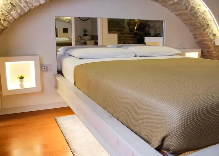 Mariposa Grumo فندق مبيت وإفطار Grumo Appula