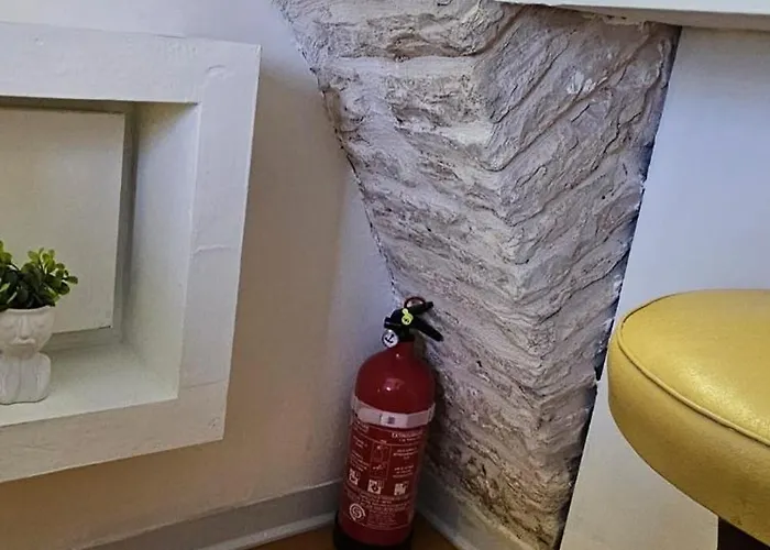 Mariposa Grumo فندق مبيت وإفطار *